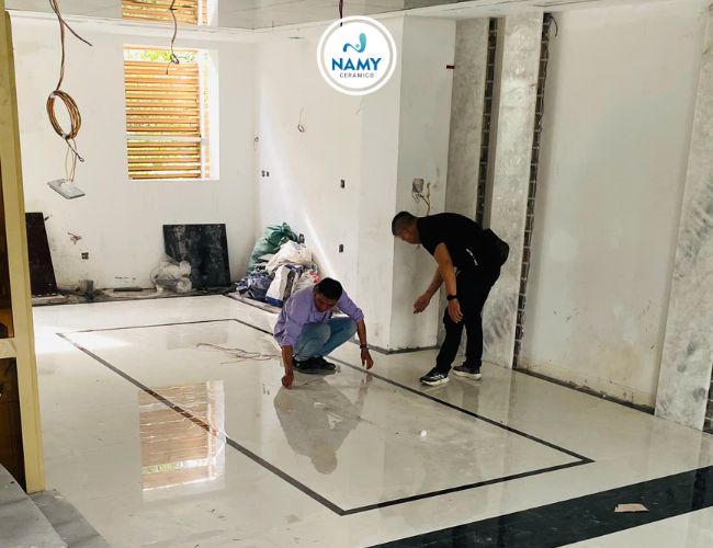 Sàn đá nung kết khi chưa cắt ghép hoa văn.