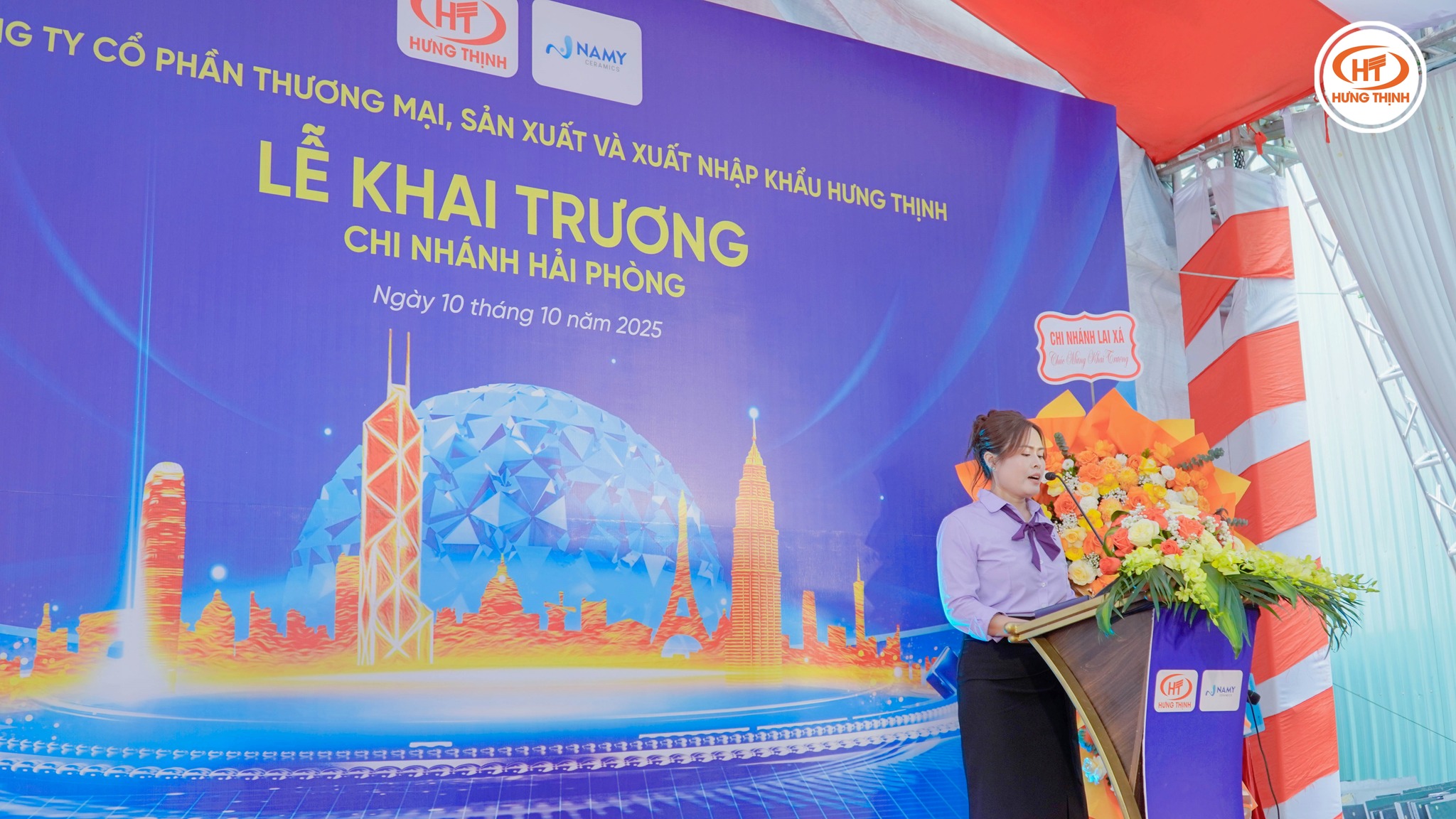 Bà Hồ Thị Hồng Hạnh - Đại diện Công ty Hưng Thịnh chi nhánh Hải Phòng chia sẻ về vai trò, định hướng hoạt động và cam kết đồng hành cùng khách hàng tại khu vực trong thời gian tới.